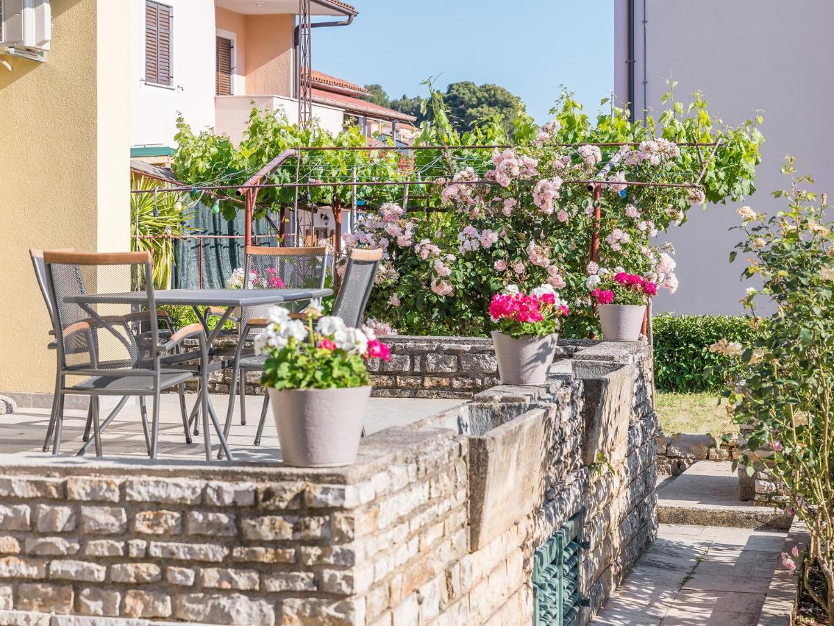 Nina Porec Exterior photo