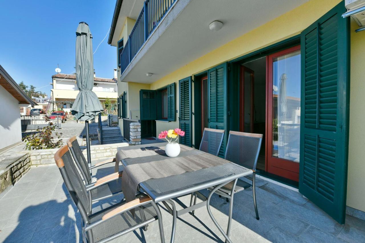 Nina Porec Exterior photo
